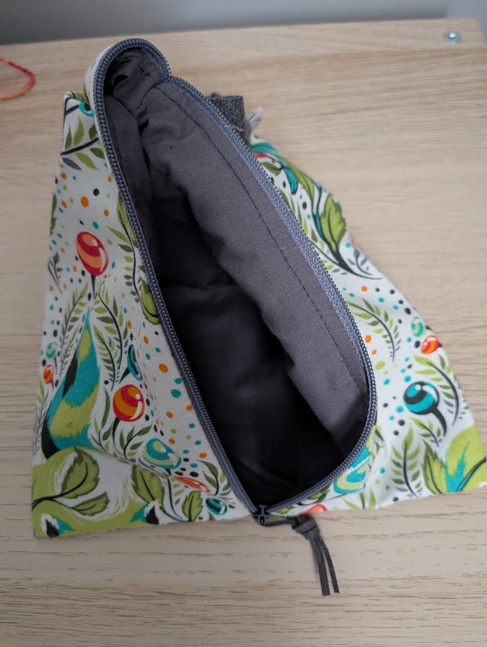 Pyramid Fabric Project Bag - Picture 3 of 5